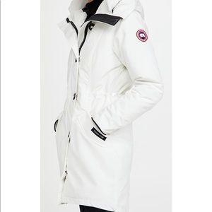 Canada Goose Rossclair Parka in White